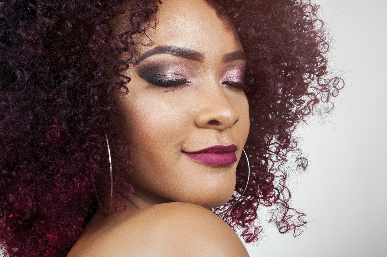 beauty makeup woman face hairstyle 2537562