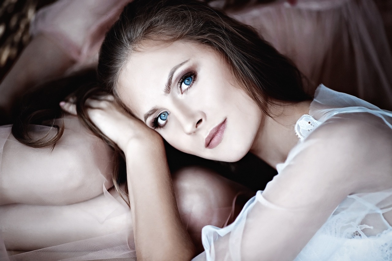 girl portrait hair blue eyes face 2032802